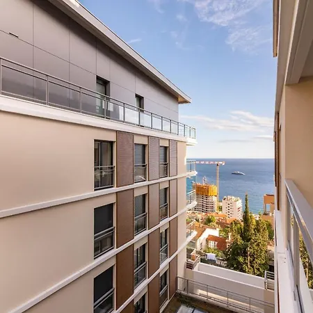 Апартаменты Studio With Sea Glimpse In Beausoleill !